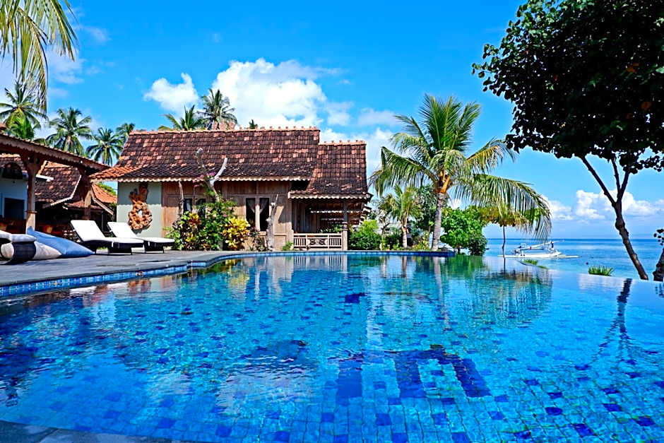 Blue Harbor Beachfront Villas & Resto