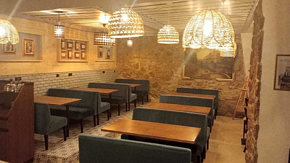 Logis Hôtel Beauséjour