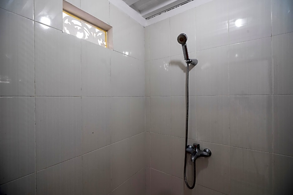 OYO 2438 D'Tamblingan Guesthouse