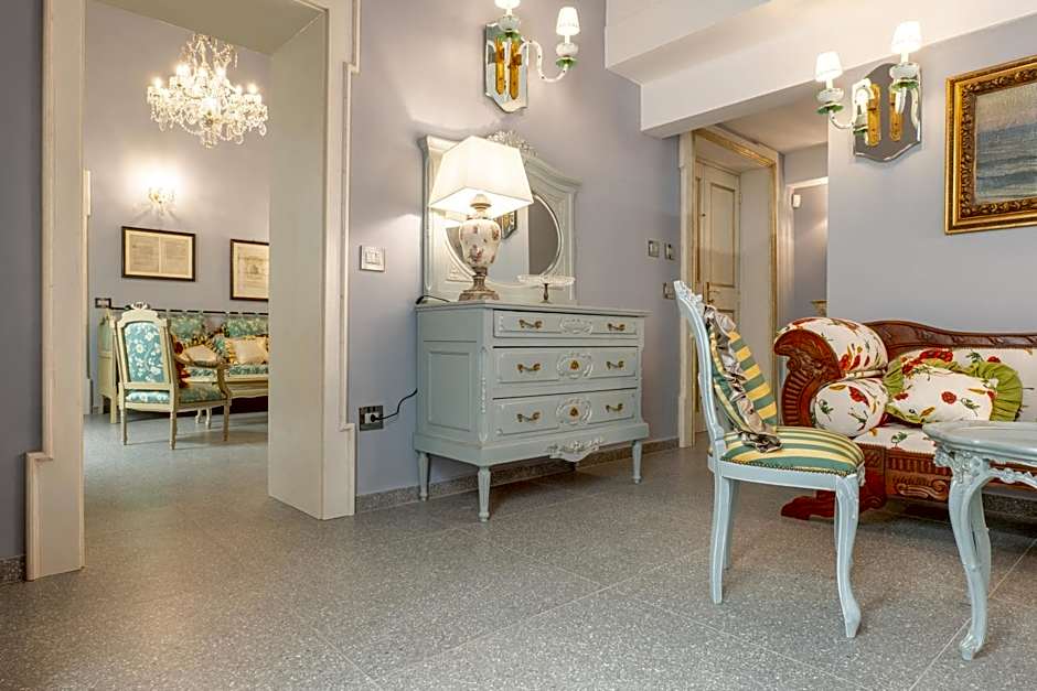 The Crown Palace - Gallipoli