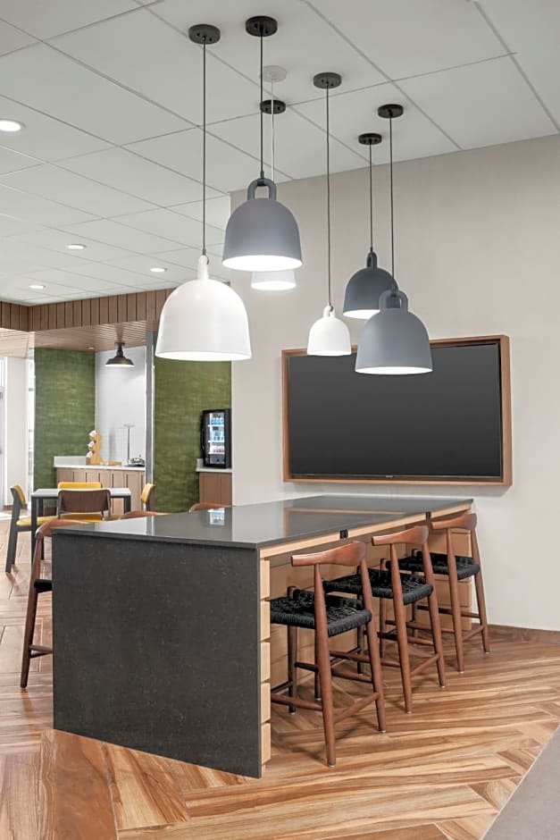 Fairfield by Marriott Inn & Suites Victorville