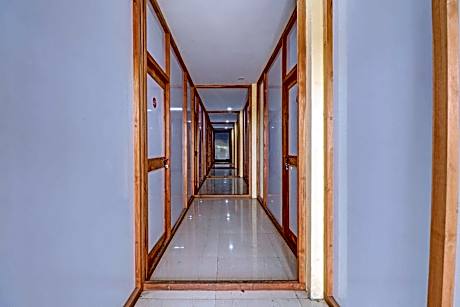 SPOT ON Sri Maheswari Lodge