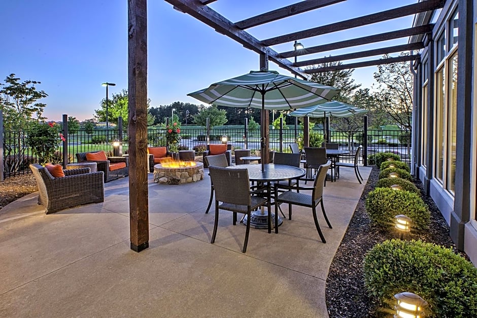 Hilton Garden Inn Akron-Canton Airport