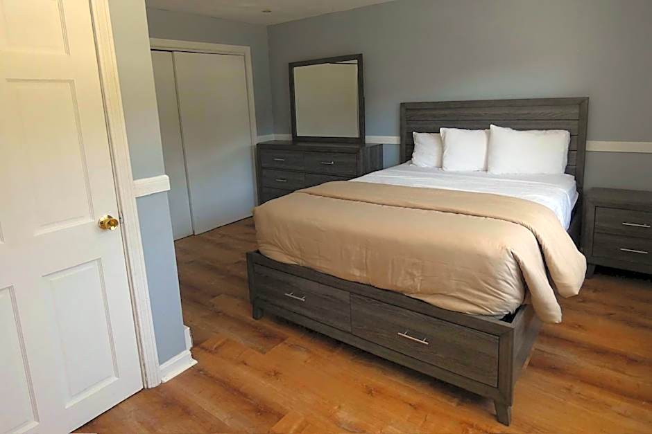 Aquastar Inn