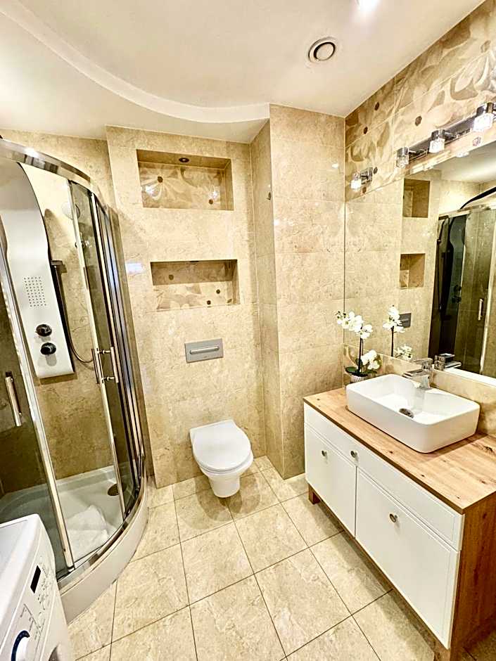 Platinum Towers Country 2 Country