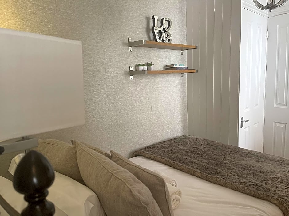 The Twenty One B&B