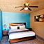 Pacific Inn hotel