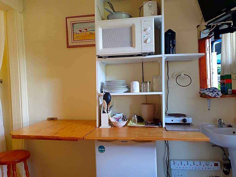 Lakeside Accommodation