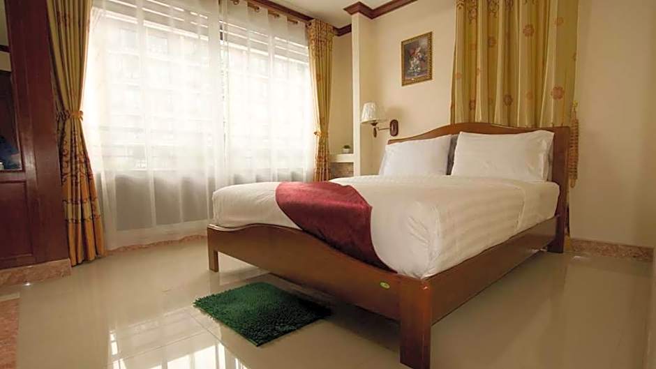 Bluebird Inn Pattaya