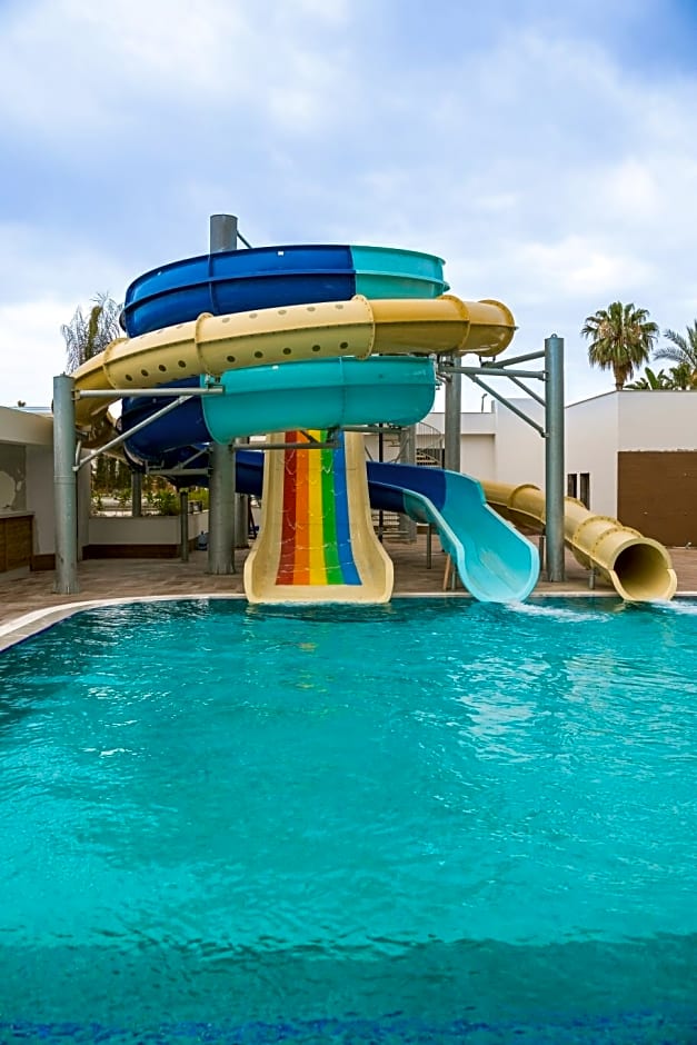 Serenity Queen Hotel