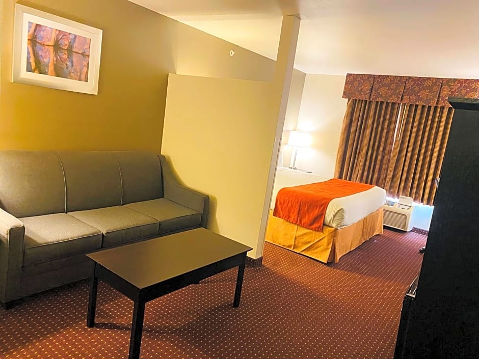 Best Western Legacy Inn & Suites Beloit/South Beloit