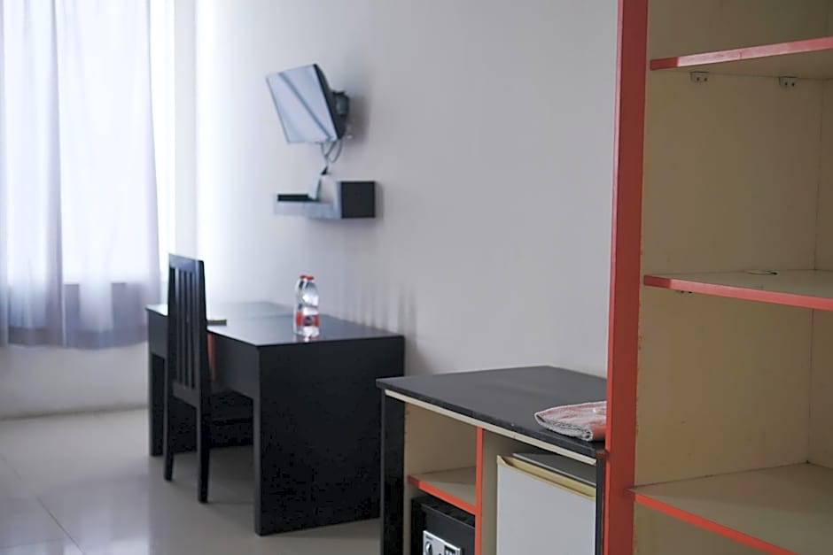 Urbanview Hotel Asyra Makassar