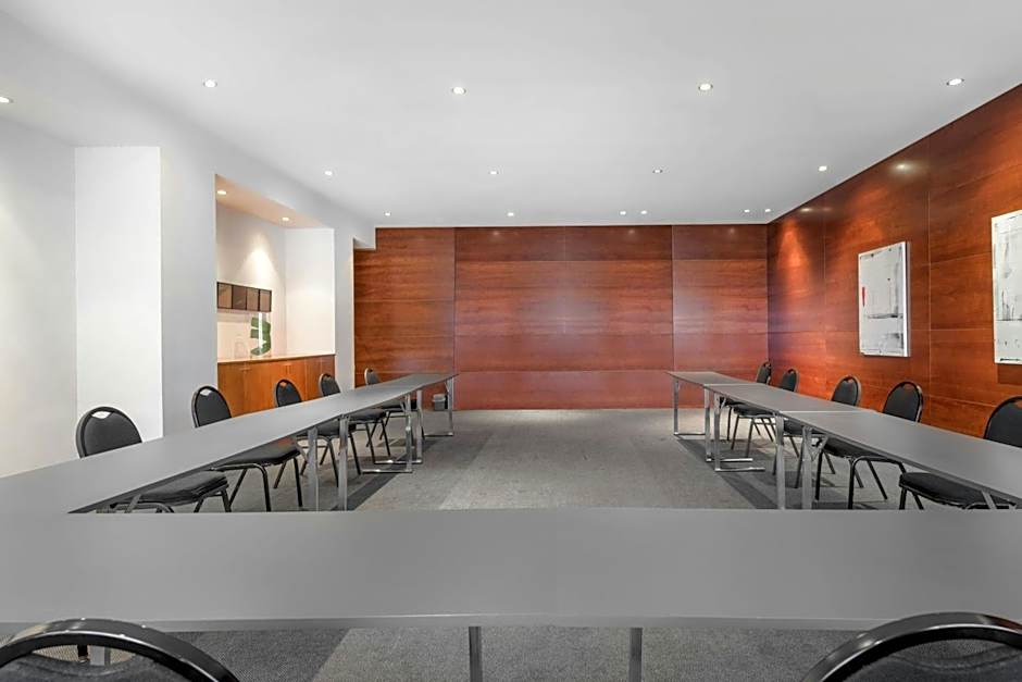 AC Hotel by Marriott Alcala de Henares