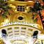 Holiday One Hotel