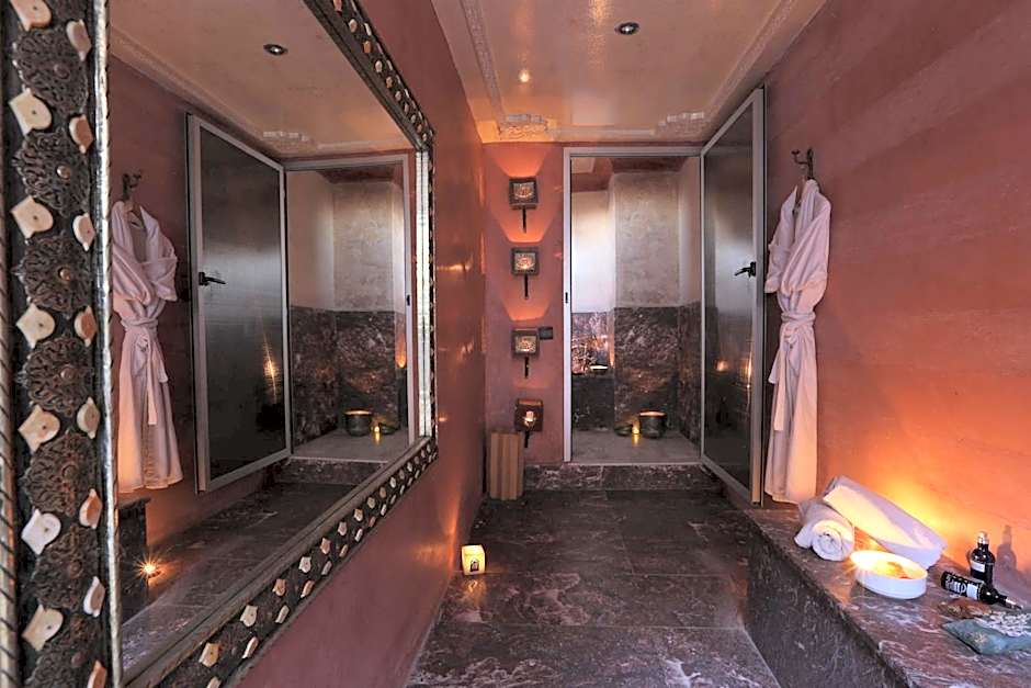 Riad Mille Et Une Nuits