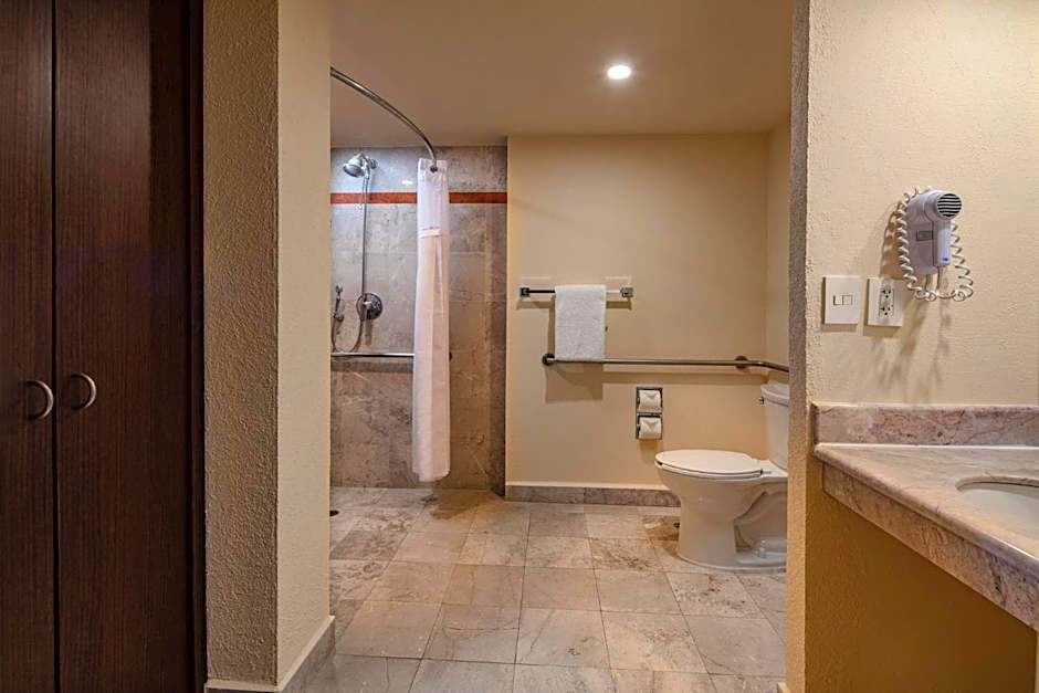 Holiday Inn Puebla La Noria By IHG