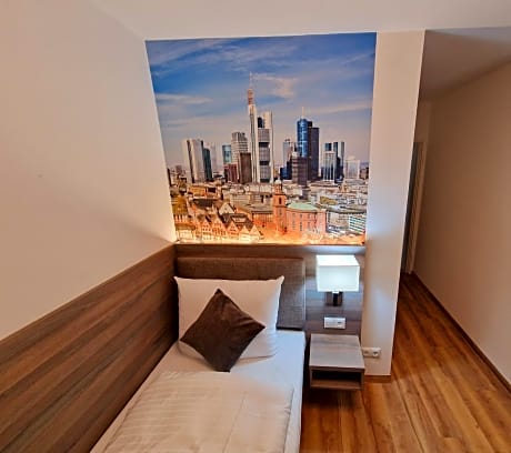 Standard Single Room with Shower