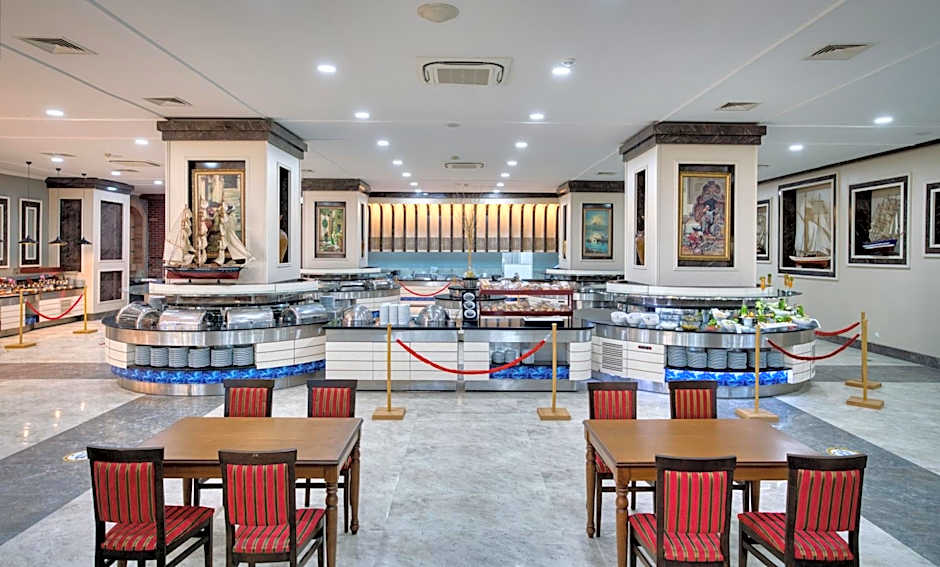 Oz Hotels Incekum Beach