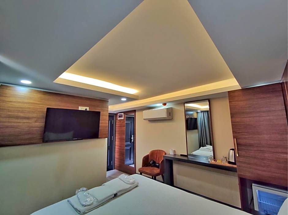 The Golden Pera's Hotel & Spa