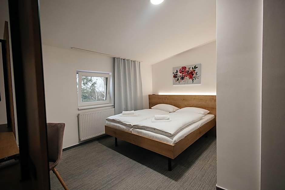 Golden Golem hotel & Spa