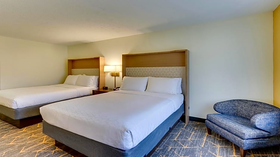 Holiday Inn Staunton Conference Center, an IHG Hotel