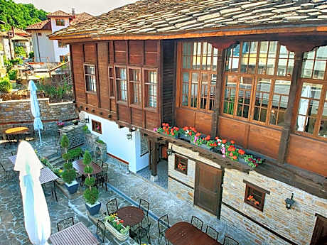 Соколови къщи