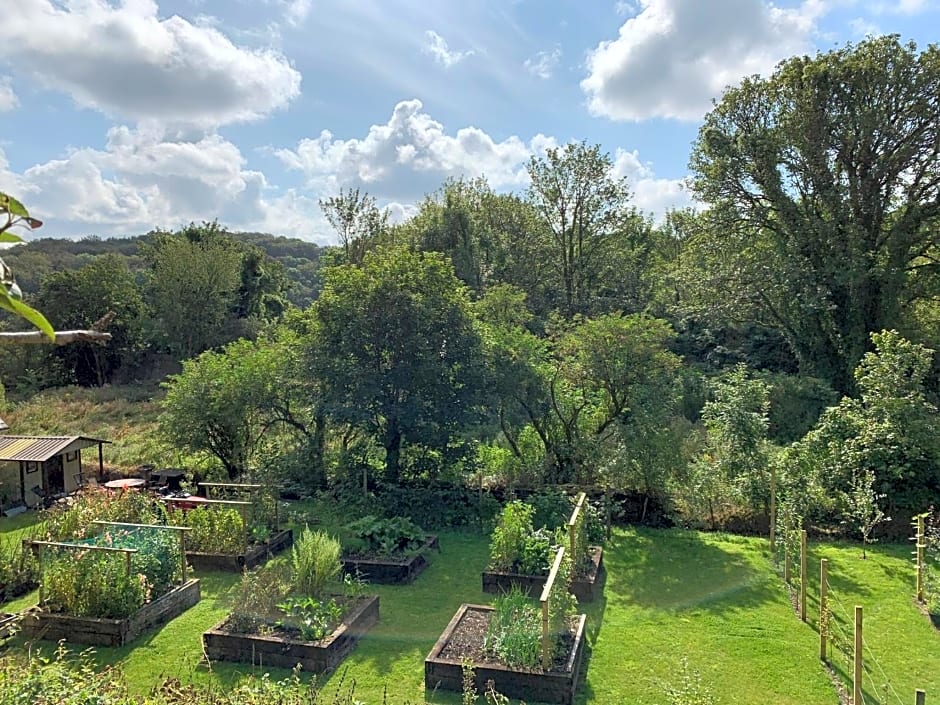 Riverbank House Bed and Breakfast Innishannon