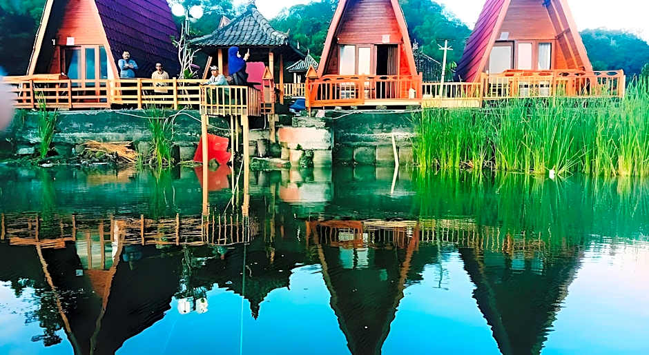 Astra Dana Hotel & Restaurant