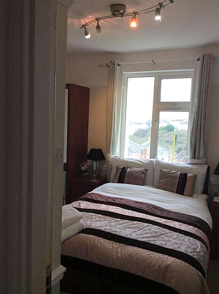 Alma Lodge Guest House