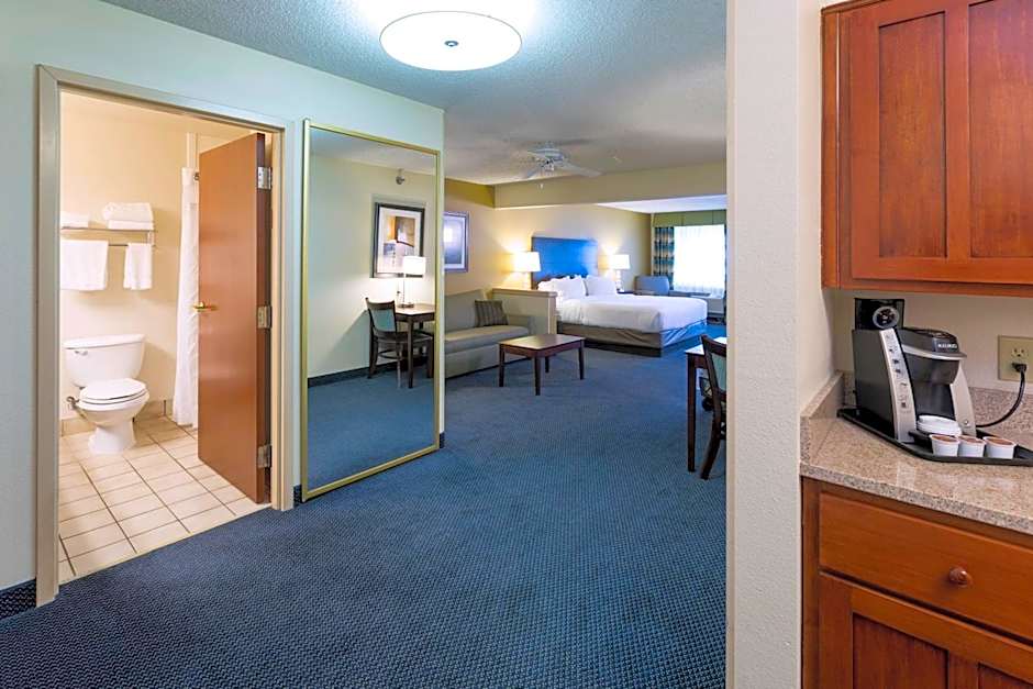 Holiday Inn Express Hotel & Suites-Saint Joseph By IHG