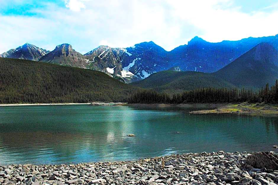 Hampton Inn & Suites By Hilton Calgary University Northwest