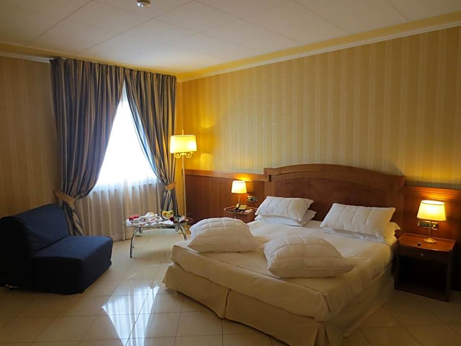 Hotel Joyfull