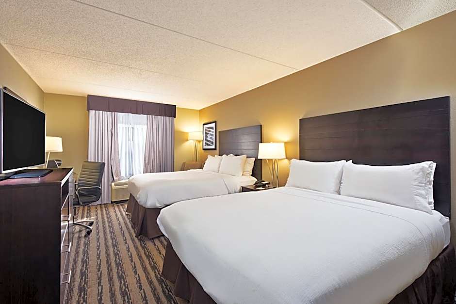 Holiday Inn Harrisburg East By IHG