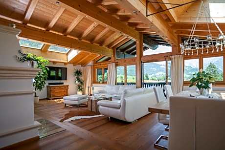 Luxury Two-Bedroom Apartment