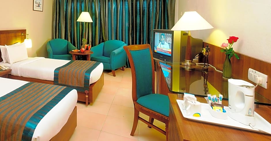 Uday Suites - The Airport Hotel