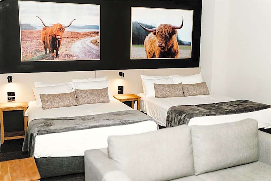 Nightcap at Barkly Hotel