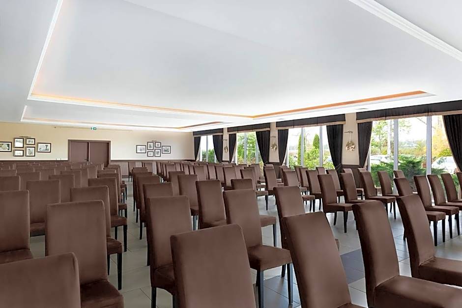 The Amber Business & Spa Hotel