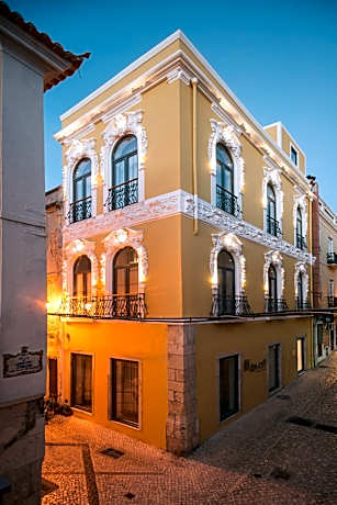 Day Off Suite&Hostel