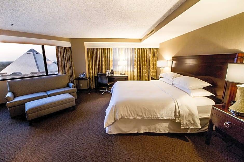 Sheraton Memphis Downtown Hotel