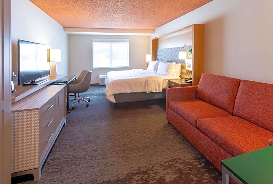 Holiday Inn Marquette by IHG
