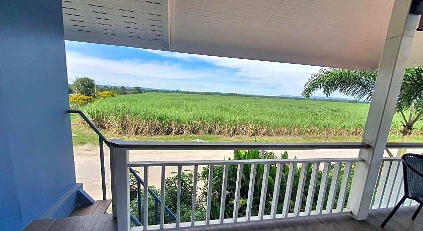 Aob-Oun Homestay & Glamping