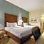 La Quinta Inn & Suites by Wyndham Maingate Fort Jackson