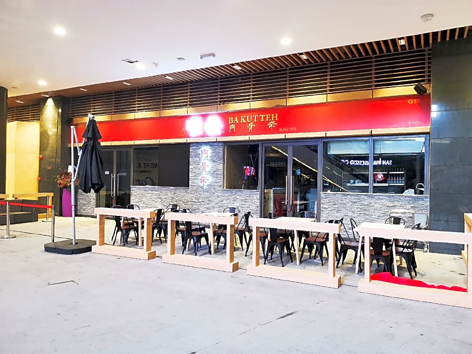 R&F Princess Cove CIQ Premium Sea View Suites by NEO