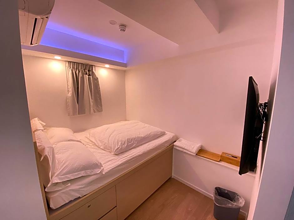 T A B Hotel
