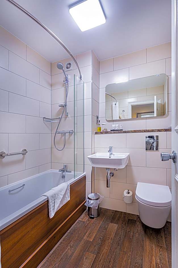 The Talbot Hotel, Oundle , Near Peterborough - The Coaching Inn Group