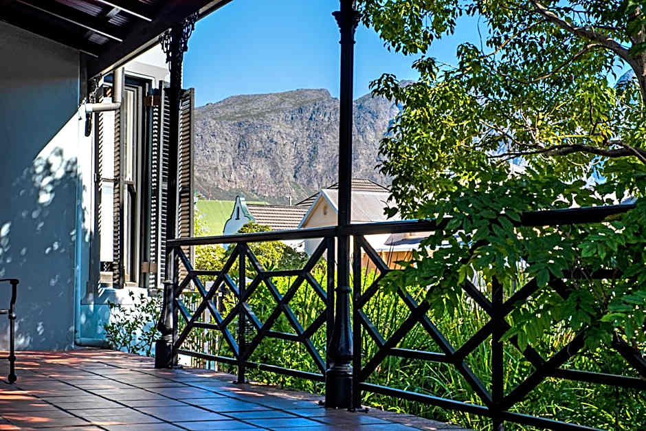 La Fontaine Boutique Hotel by The Oyster Collection