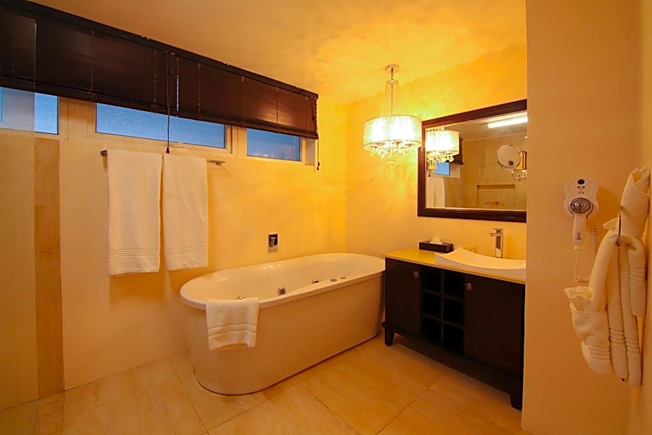 Best Western Plus Accra Beach Hotel