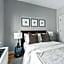 Top Notch 2 Bedroom Minutes From Central Park