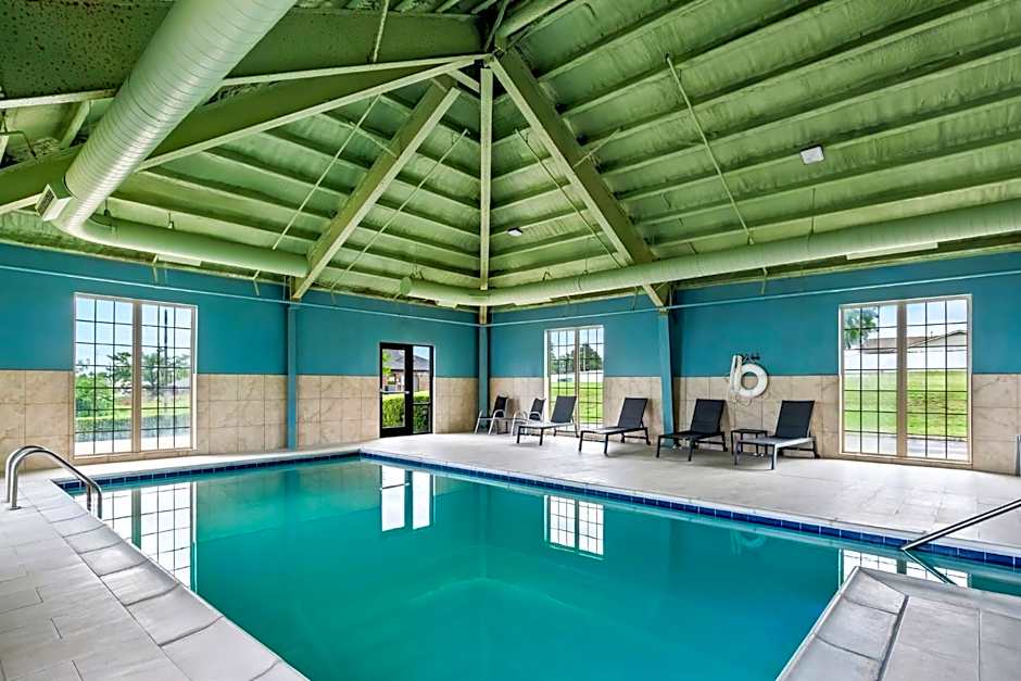 Holiday Inn Express Hotel and Suites Ada By IHG