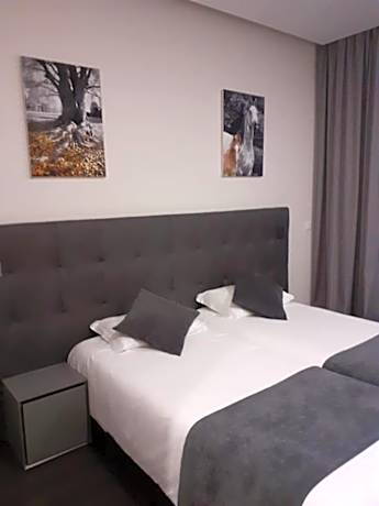 Twin Room with Bathroom